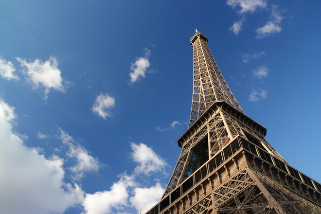 Montreal to Paris, France | Non-stop flights w/ Level [Sept-Oct]