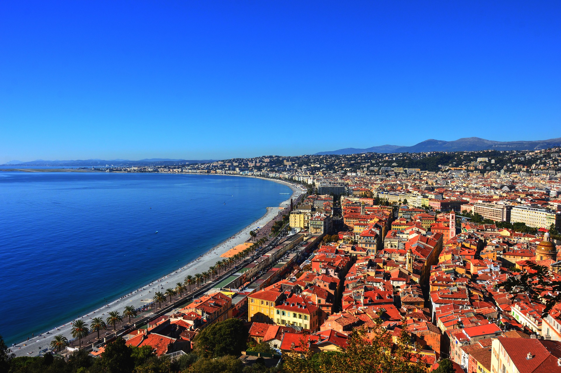 JULY: Toronto, Ottawa or Montreal to Nice or Marseille – $685 CAD roundtrip including taxes w/ AC
