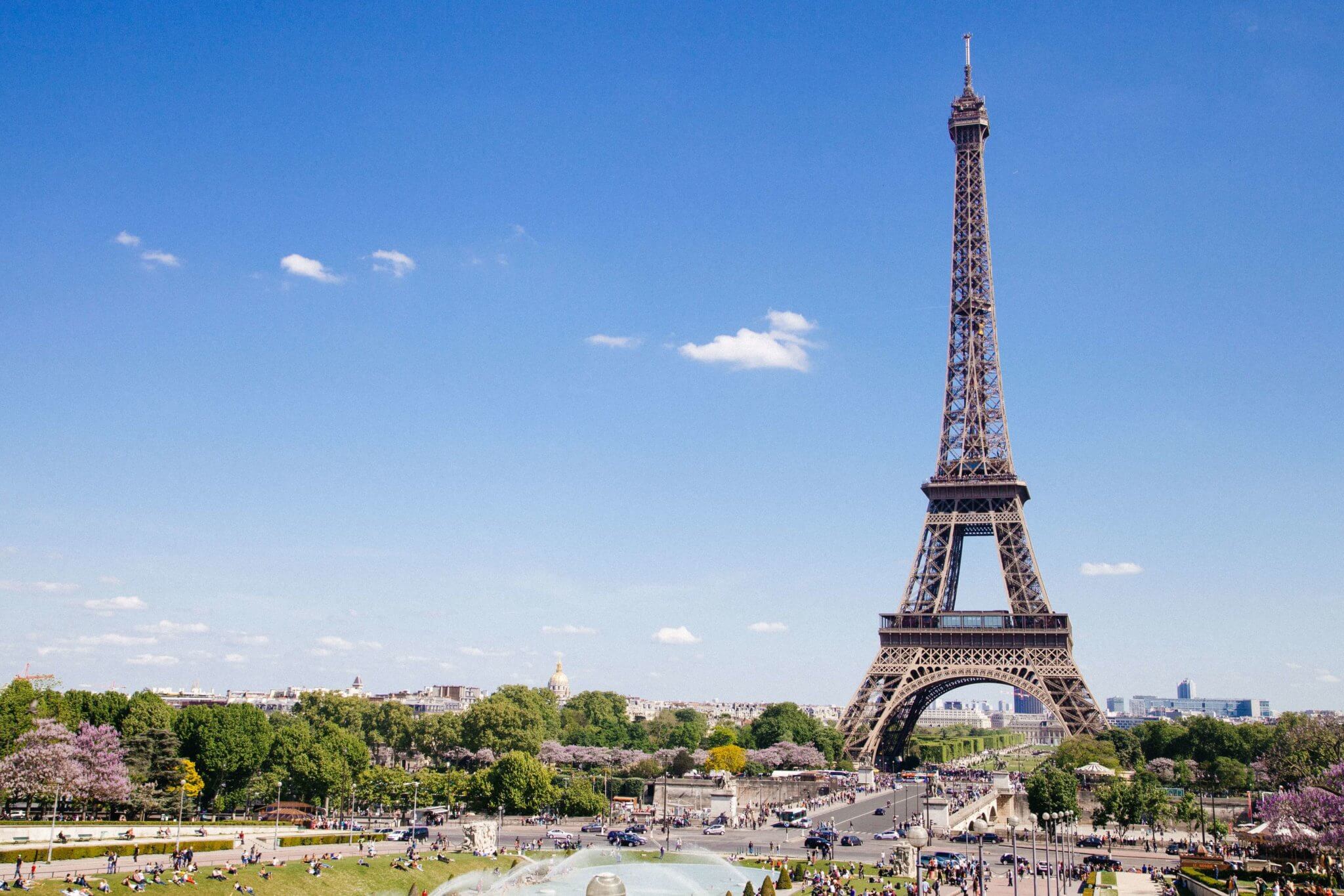 Vancouver to Paris, France | Non-stop flights w/ Air Transat